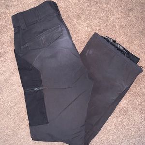 Men’s billabong snowboard pants